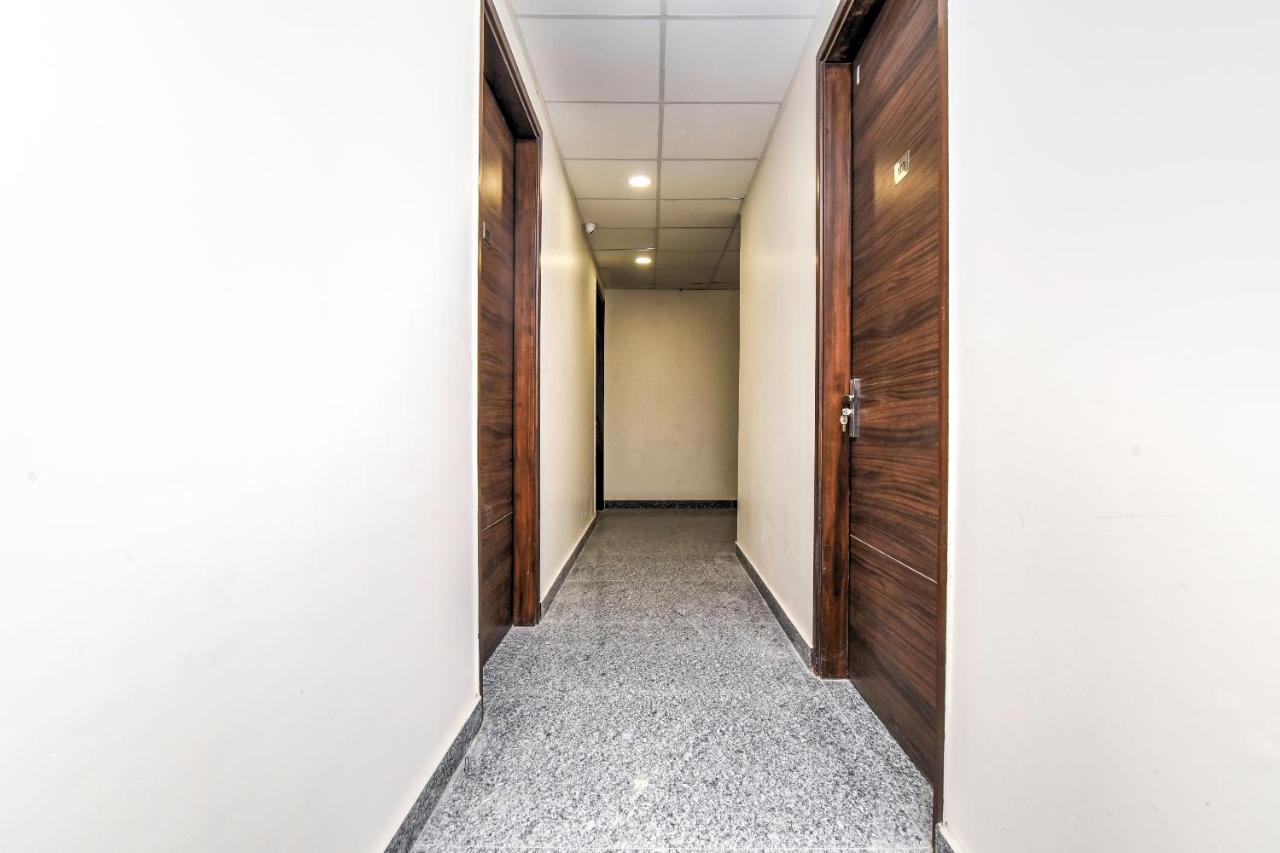 Oyo 81042 Rajput Resort Patiala Ngoại thất bức ảnh