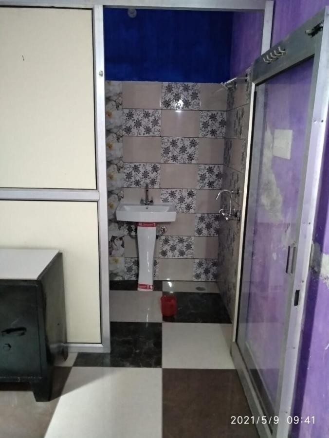 Oyo 81042 Rajput Resort Patiala Ngoại thất bức ảnh